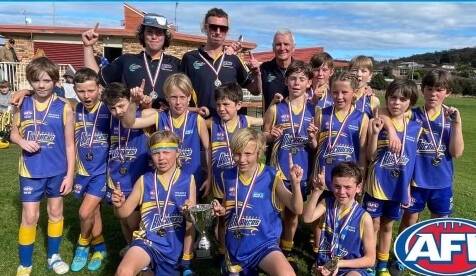 The Bermagui Breakers U11 team won the 2022 AFL Sapphire Coast Premiership, beating the Merimbula Diggers by 34 points to 28 in the final. Picture supplied.