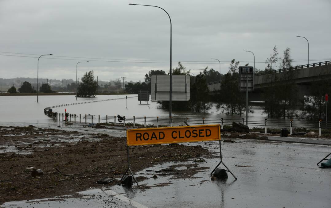 Road closed due to flooding. Picture: Simone De Peak 