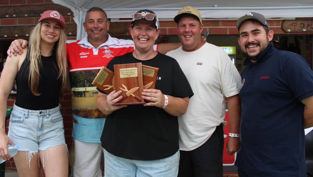 Kimmi Taylor from NOMAD Kitchen and BBQ is congratulated by judges Kezie Apps, Matt Christison, Dave Armstrong and BBQ Smokeout organiser Matthew Hughes. Picture courtesy of Bega Show