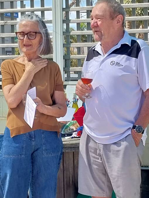 Alliance Francaise of the Sapphire Coast president Sylvie Dubrulle, with Club Sapphire chairman Peter Moore. Picture supplied